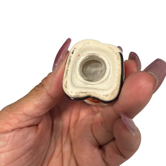 Santa & Mrs. Claus Vintage Ceramic Salt & Pepper Shakers Set - Picture 8 of 8